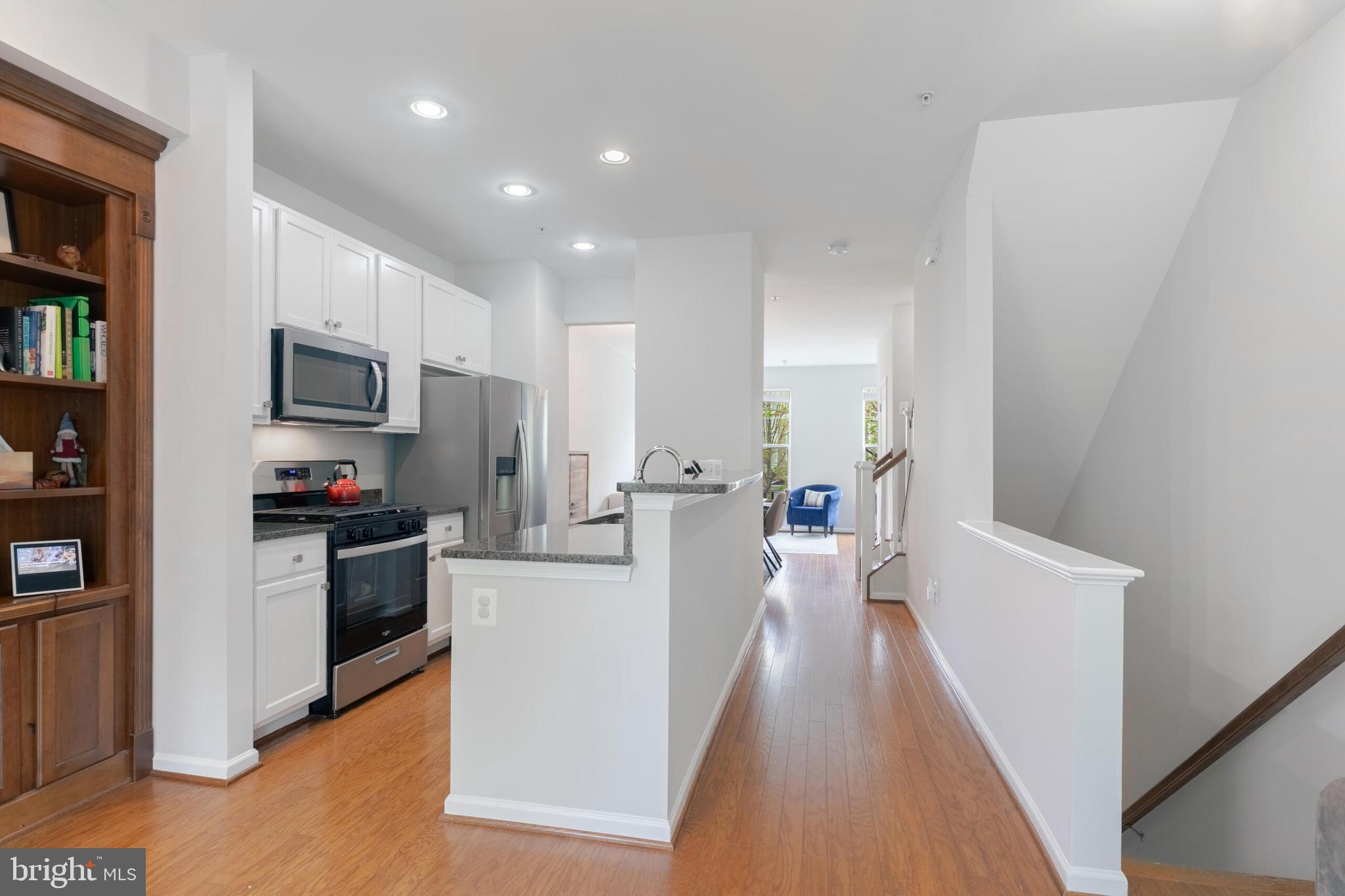 POTOMAC CREST - Residential