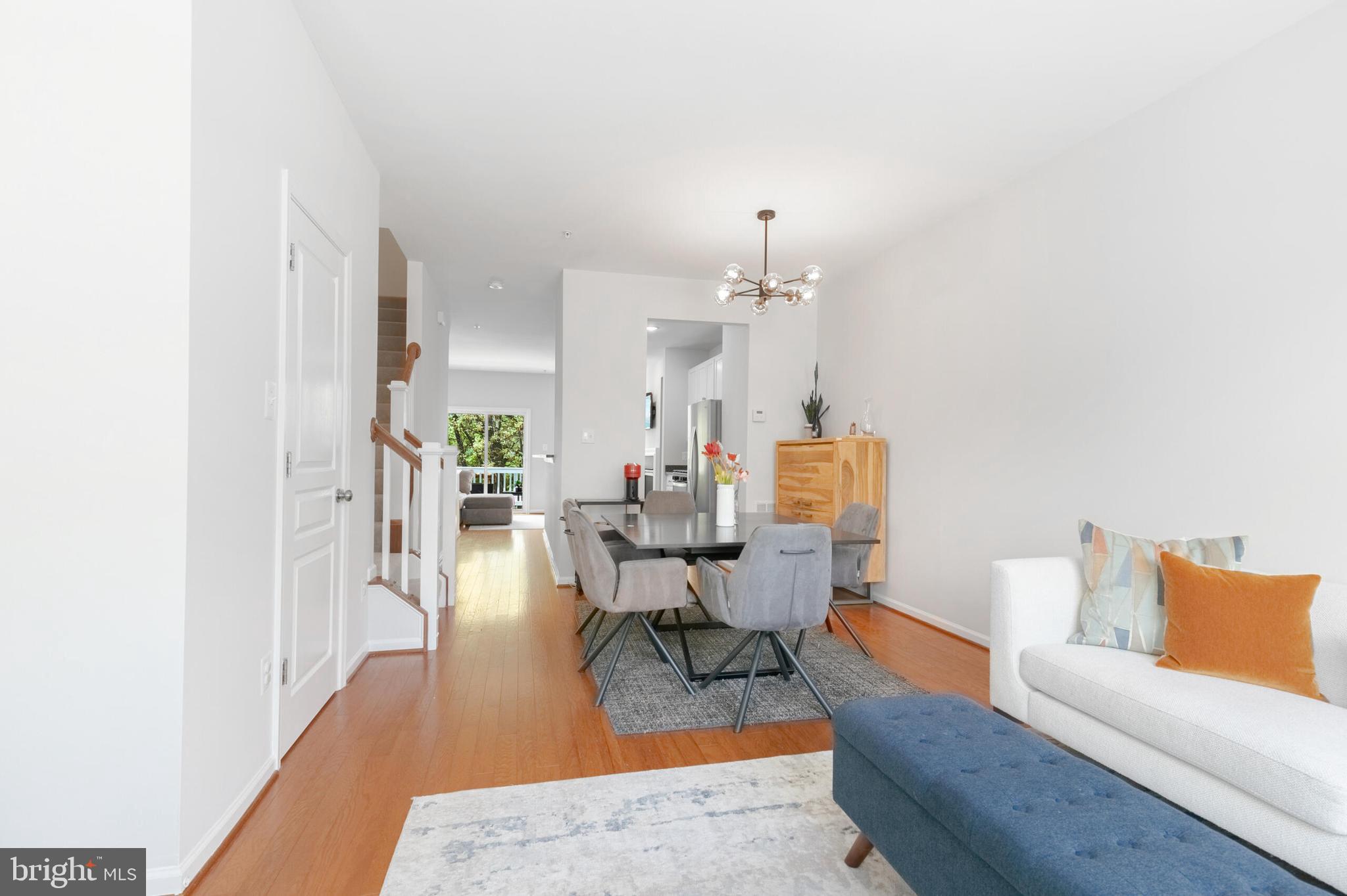 POTOMAC CREST - Residential