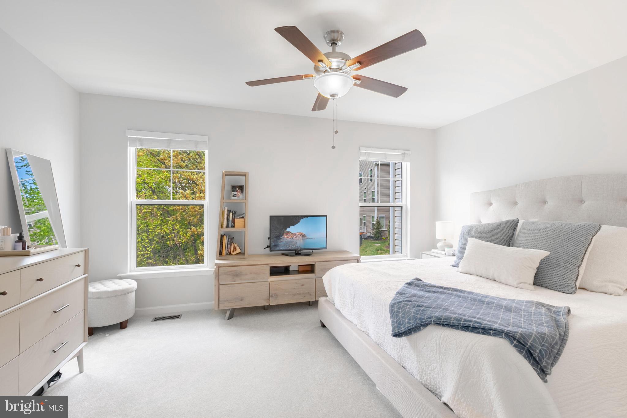 POTOMAC CREST - Residential