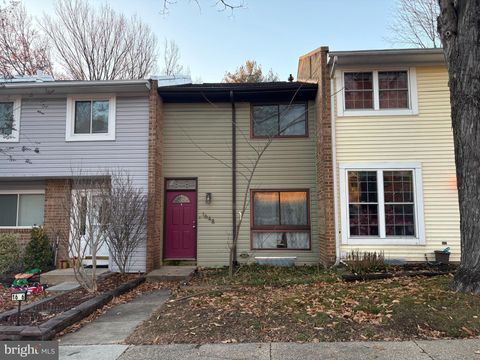 1648 NEW WINDSOR COURT CROFTON MD 21114