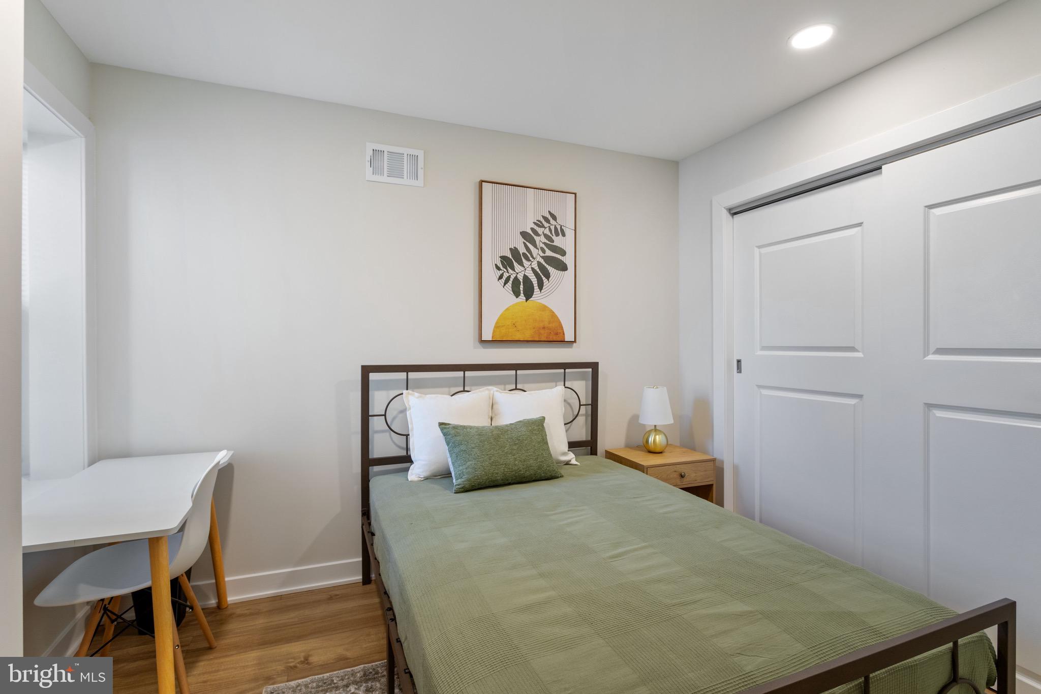 NORTH CENTRAL - Residential Lease