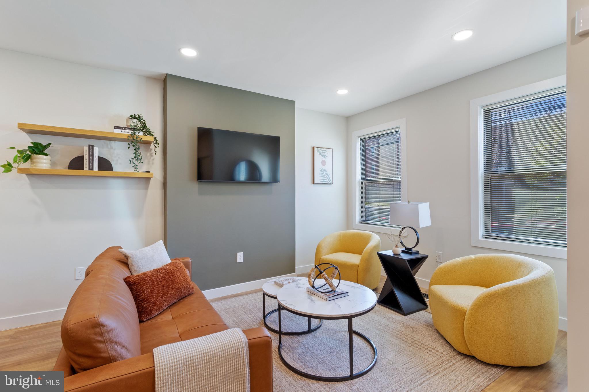 NORTH CENTRAL - Residential Lease