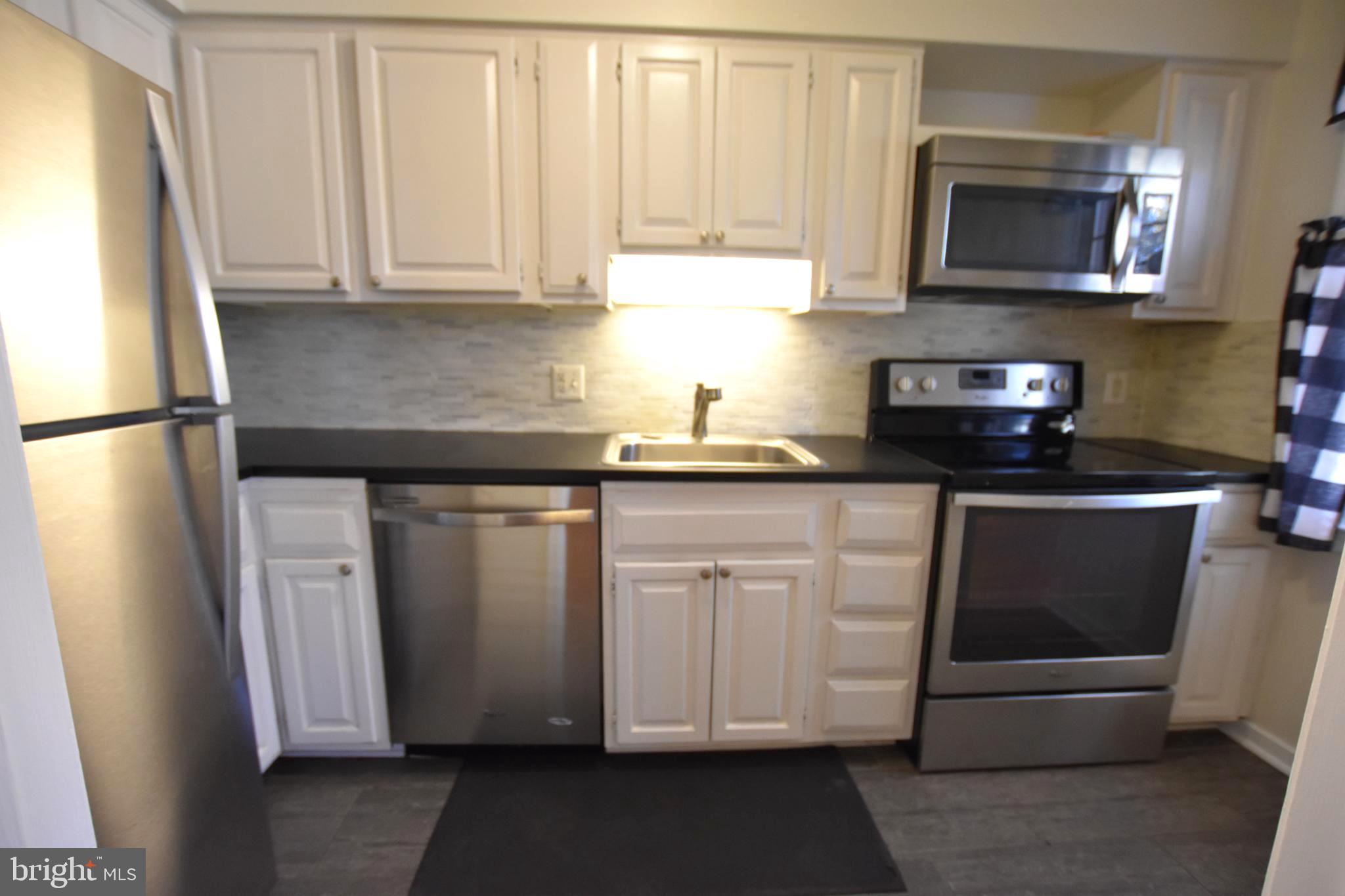 ROCK CREEK GARDENS - Residential Lease