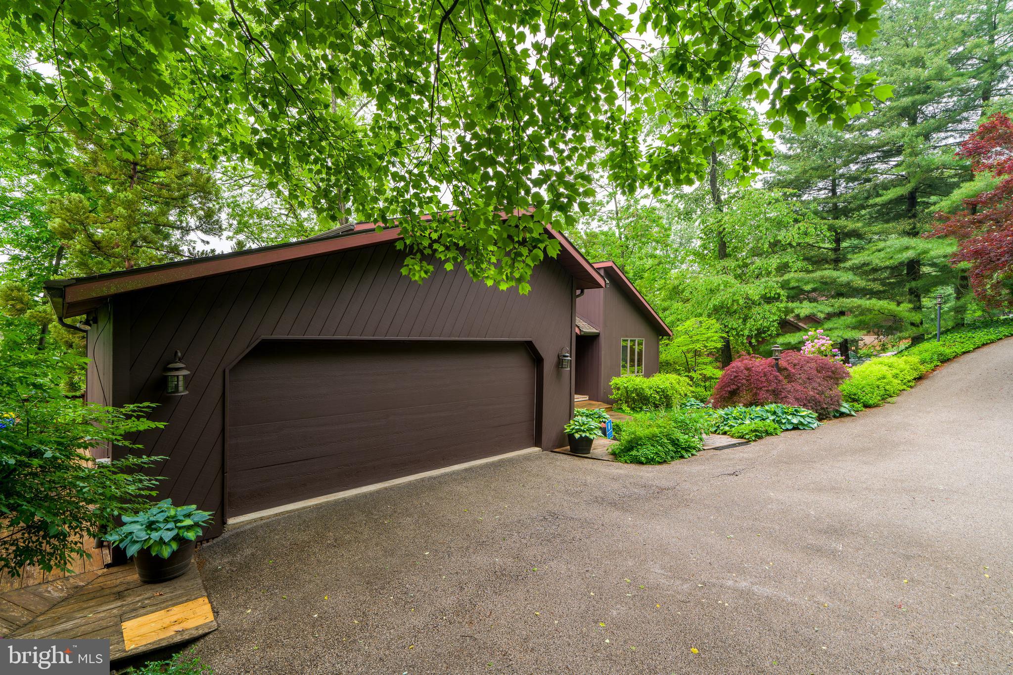 3660 SPRINGETTS DRIVE