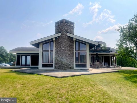 76 ZEHNER LANE LANDINGVILLE PA 17972