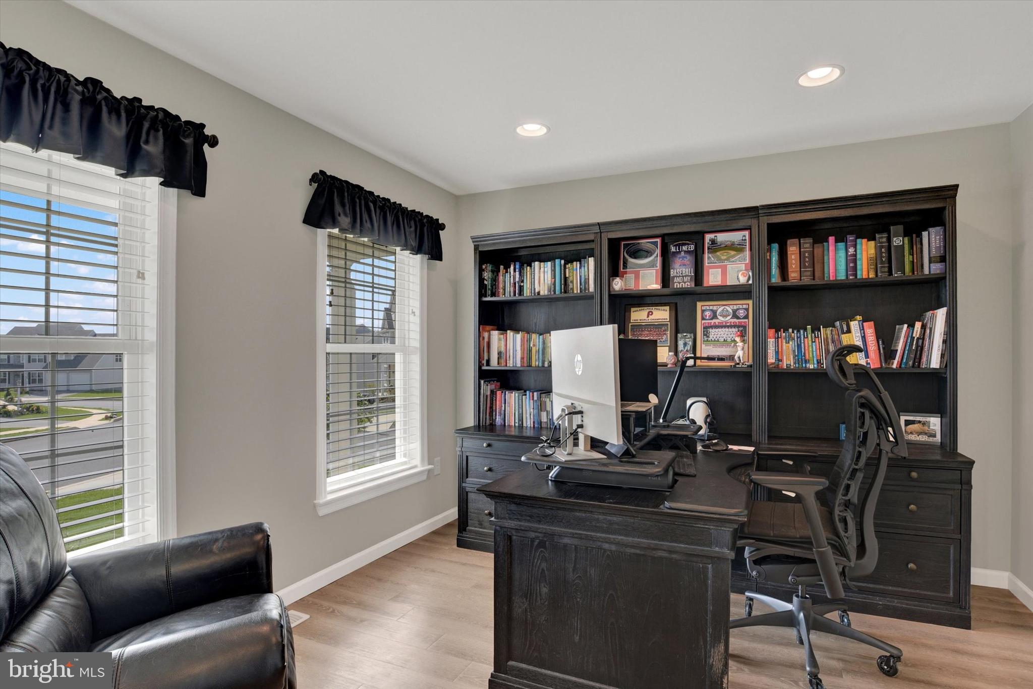 464 APPLE HOLLOW ROAD