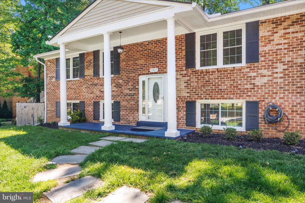 Photo of 5807 Parkway Drive, LAUREL, MD 20707 (MLS # MDPG2202942)