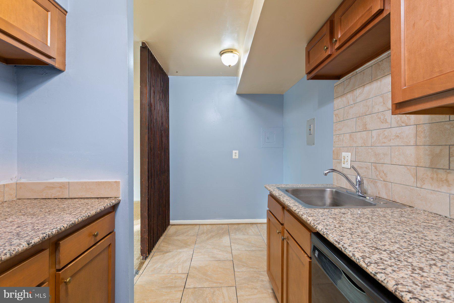 GLENMONT - Residential