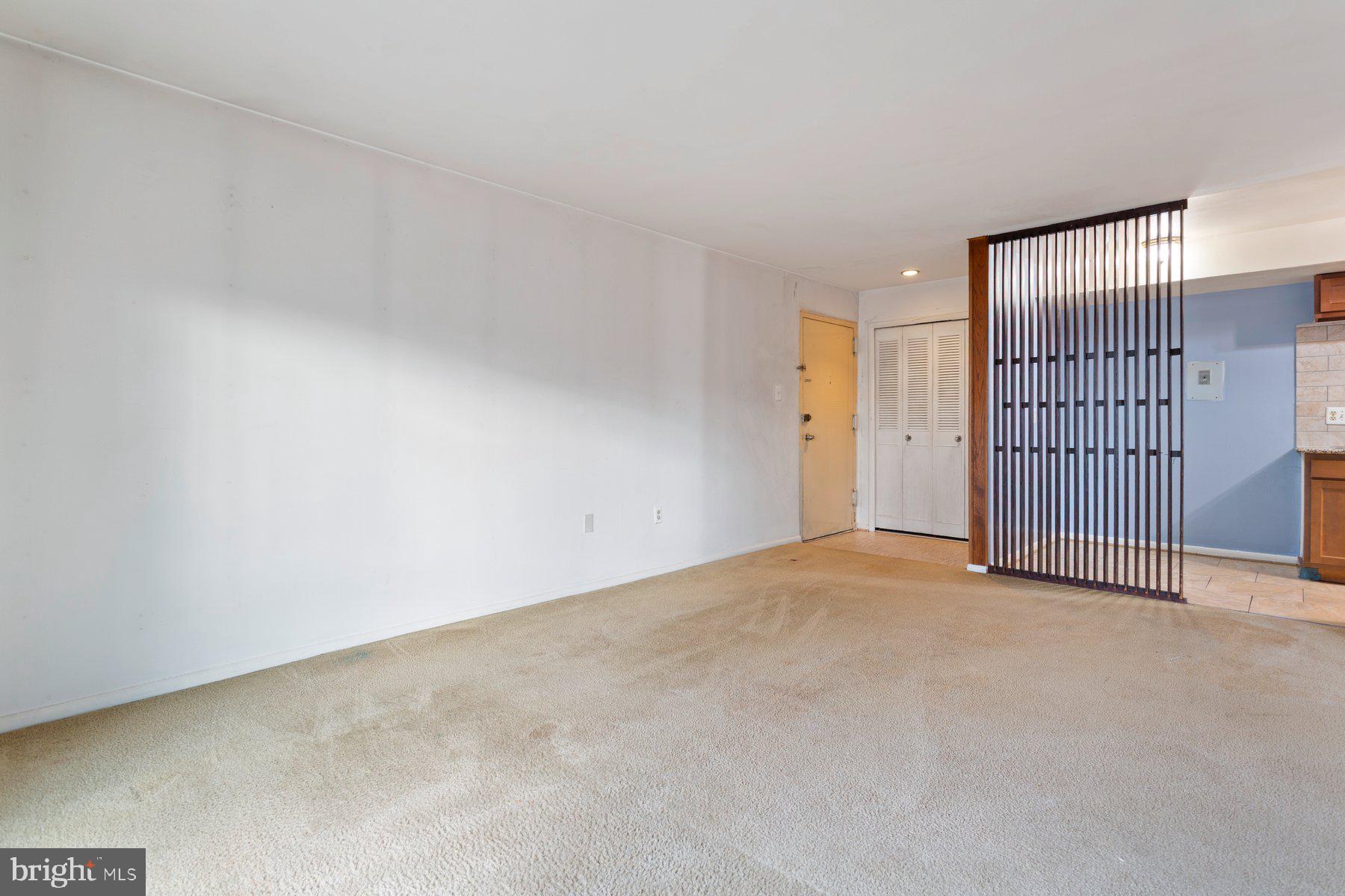 2305 GREENERY LANE T-4-3