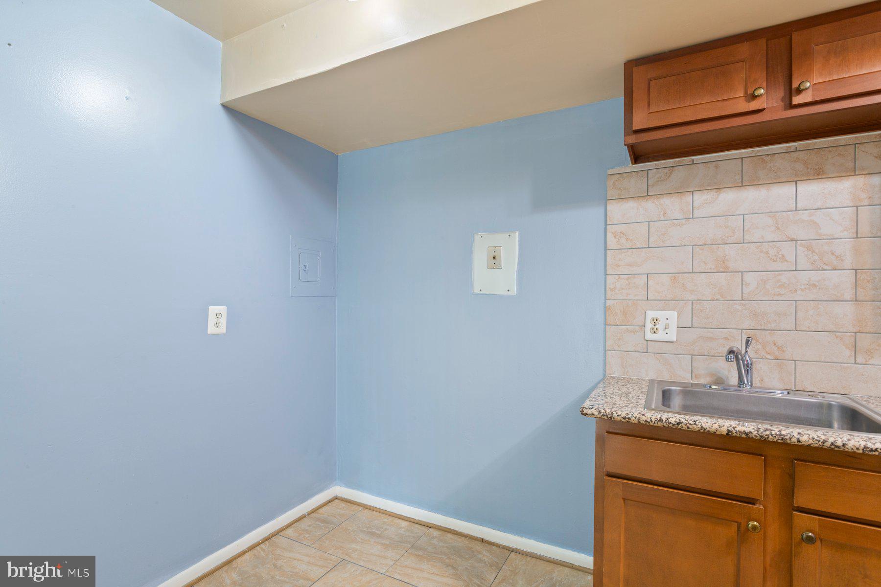 GLENMONT - Residential