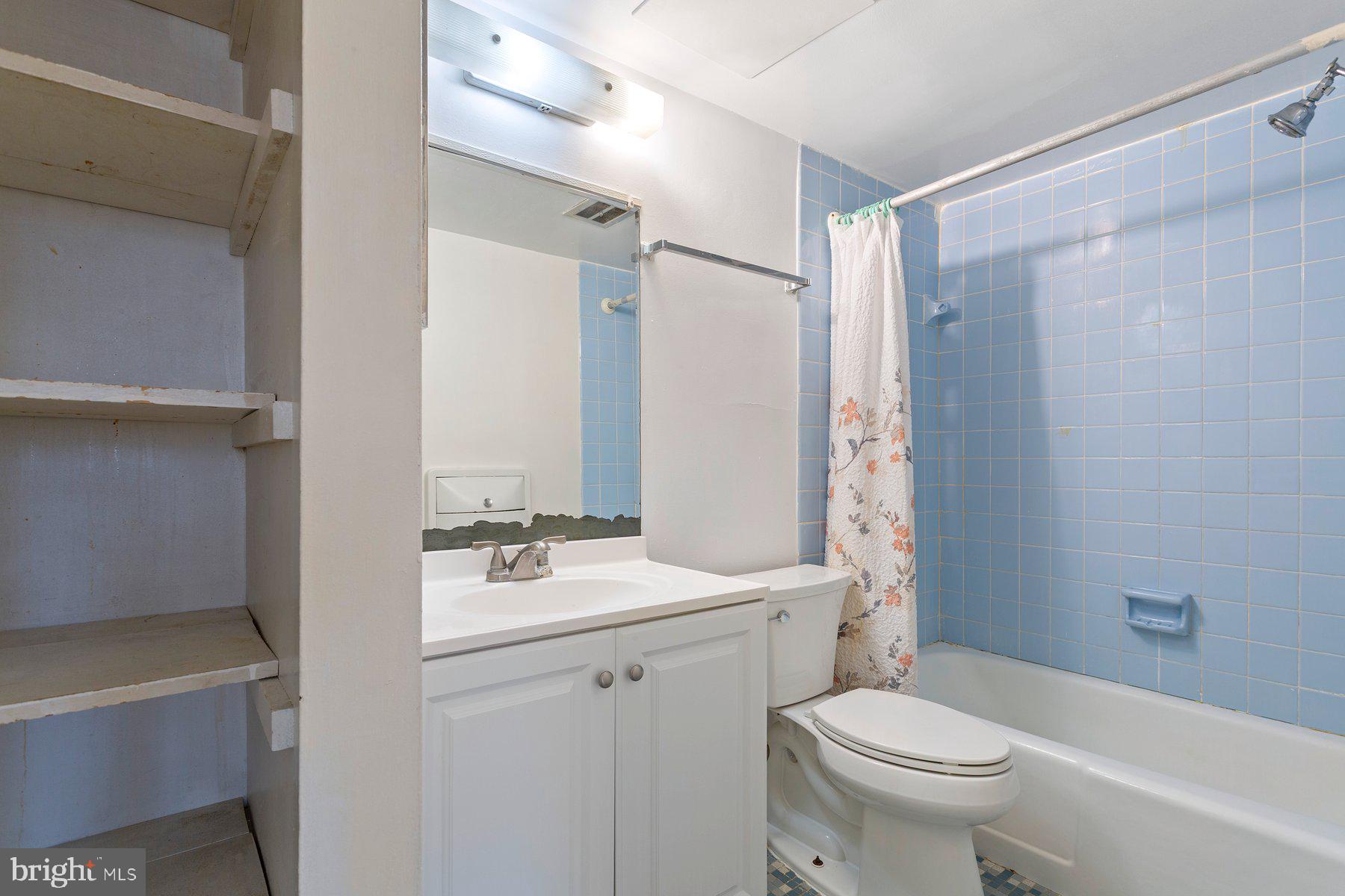 GLENMONT - Residential