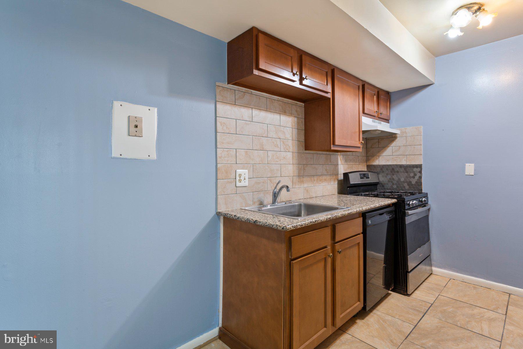 GLENMONT - Residential