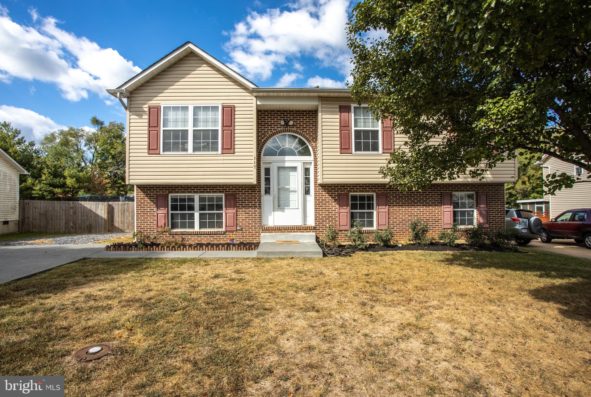 DOMINION KNOLLS - Residential