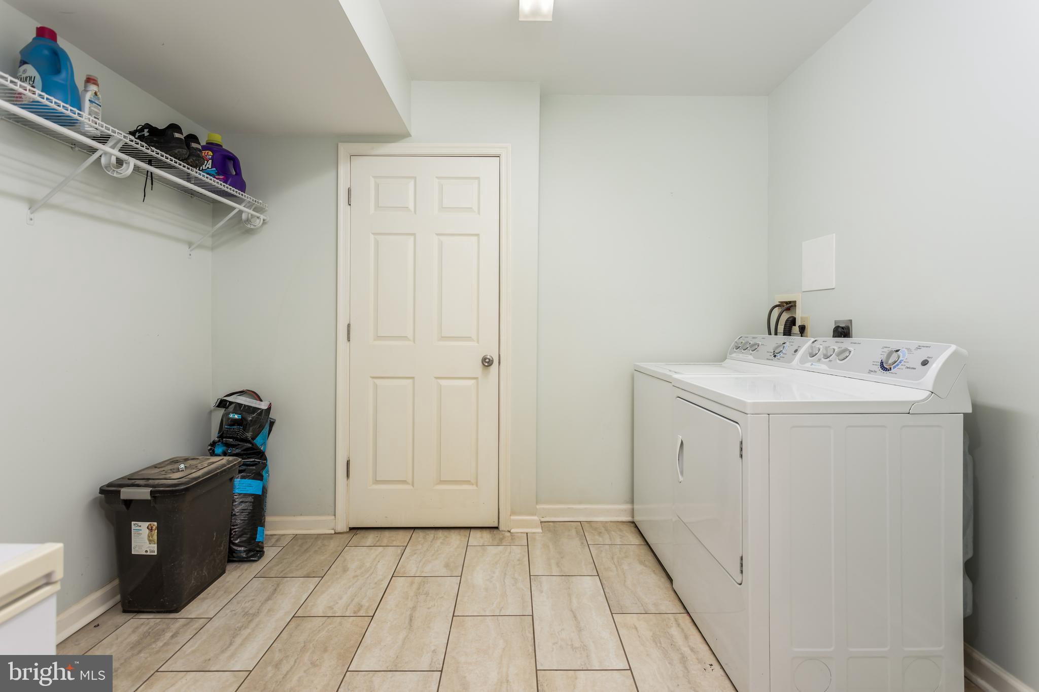 DOMINION KNOLLS - Residential