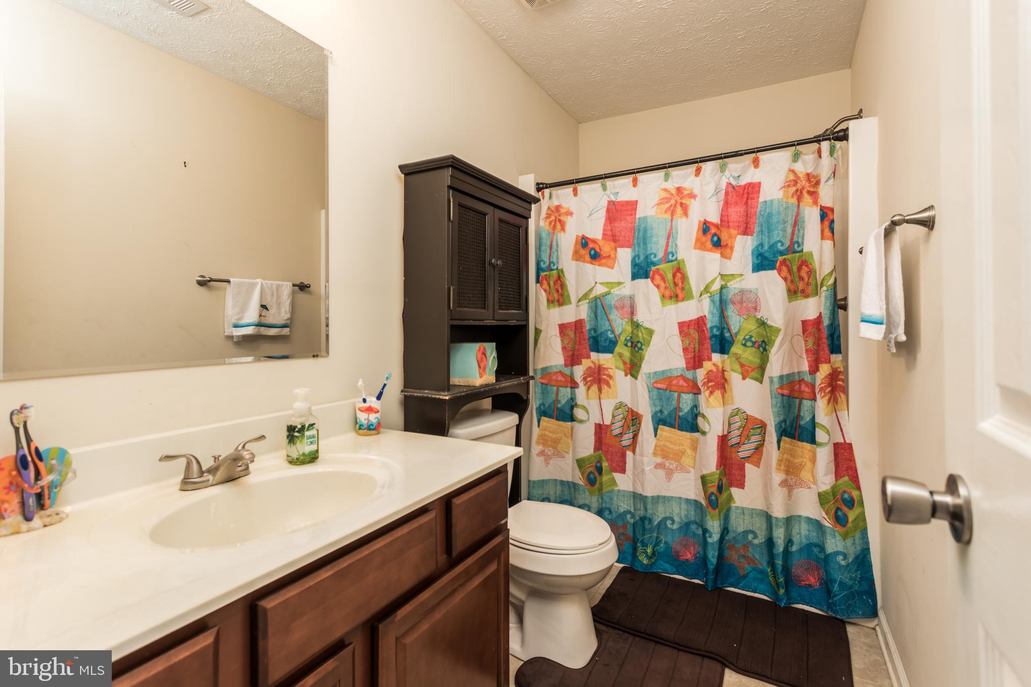 DOMINION KNOLLS - Residential