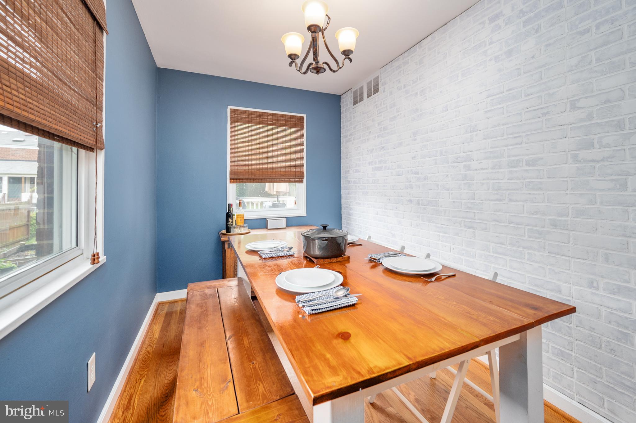 WAKEFIELD - Residential