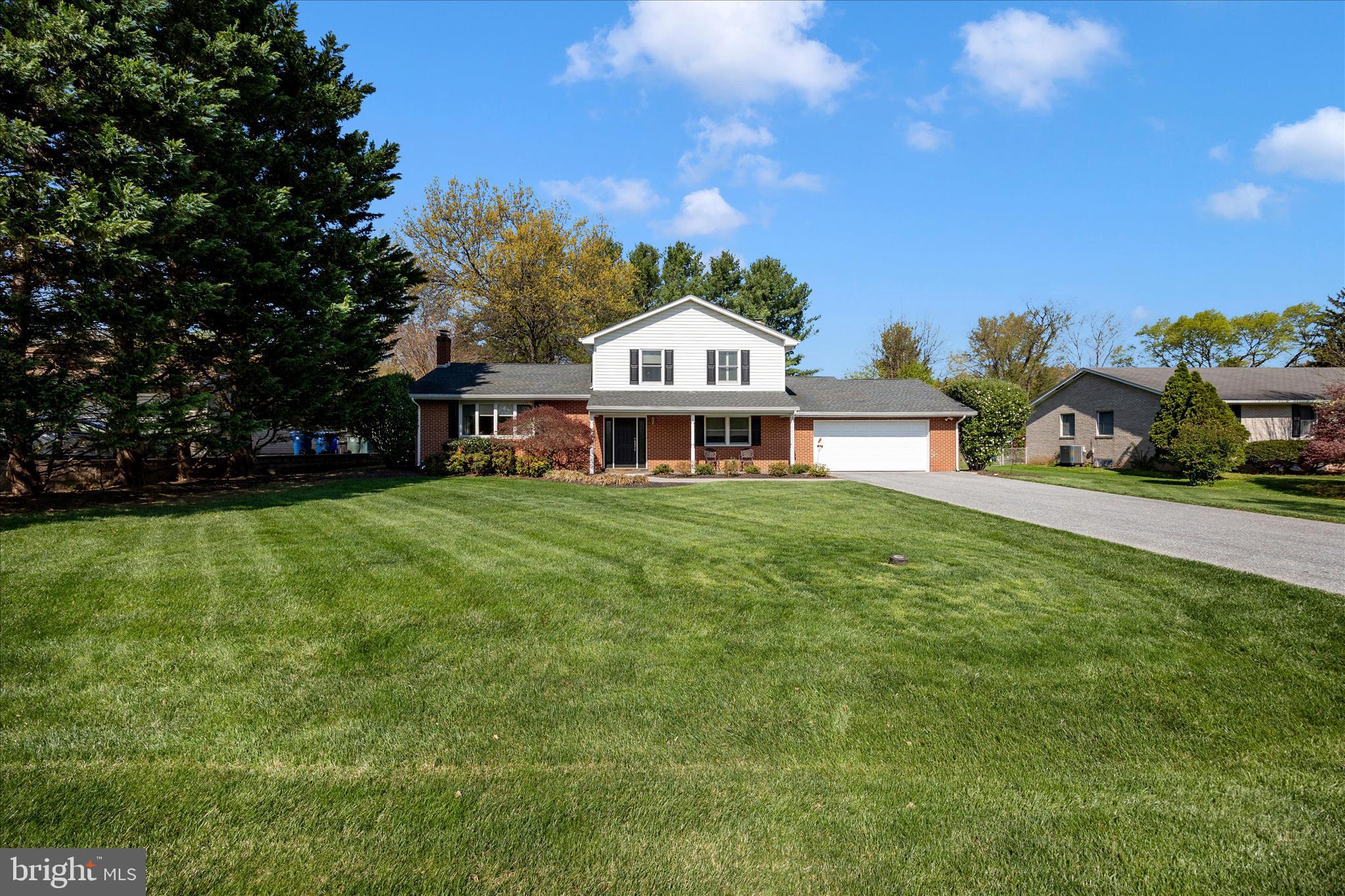 CLOVER HILL - Residential