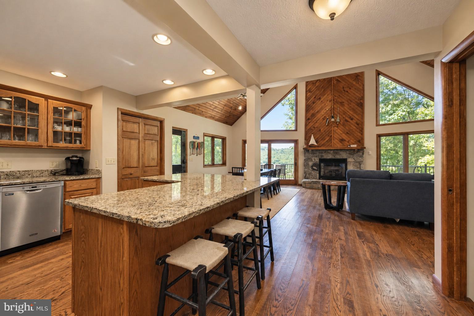 285 CHERRY HEIGHTS LANE