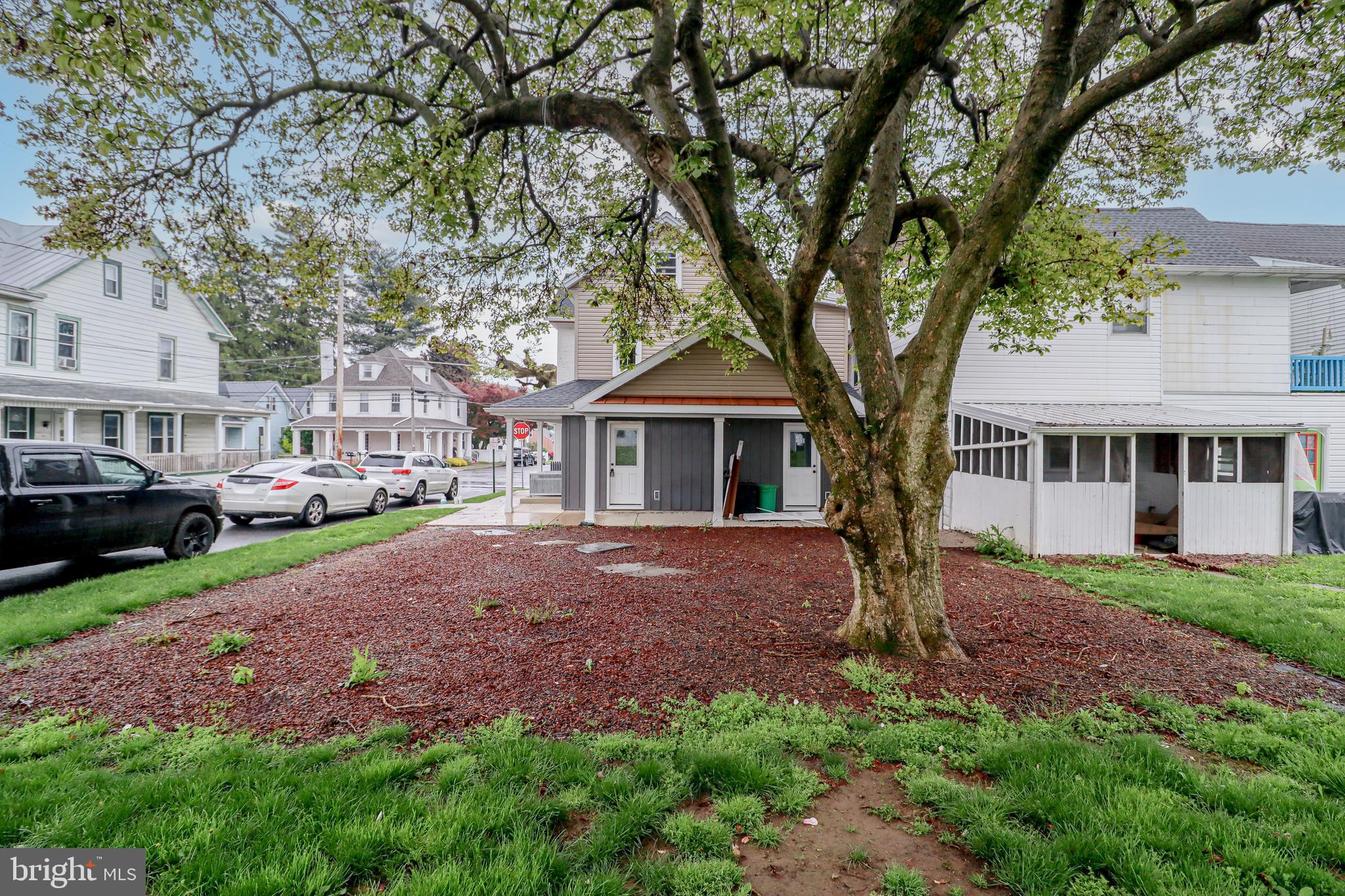 NEWMANSTOWN - Residential