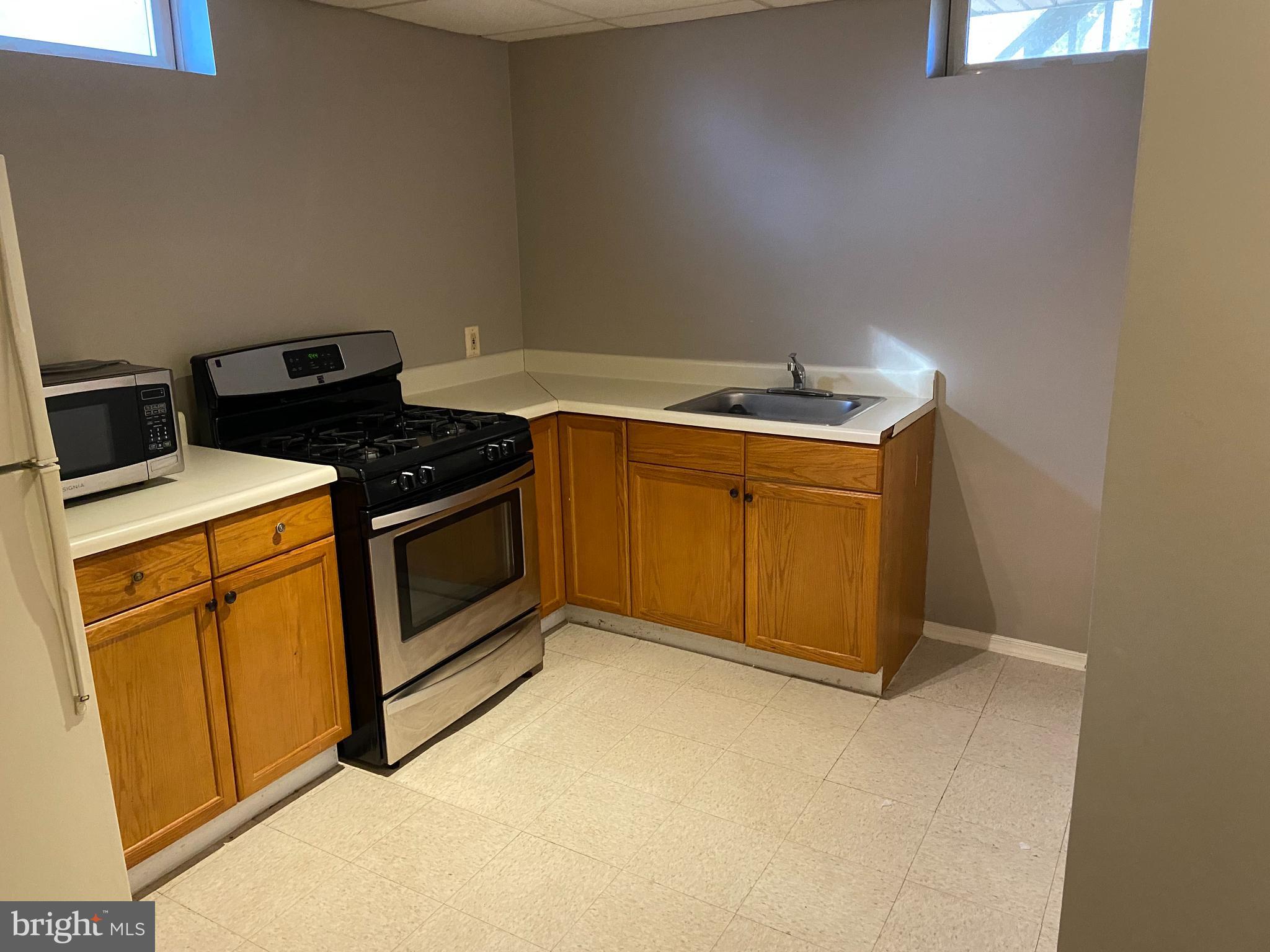 DANIELS PARK - Residential Lease