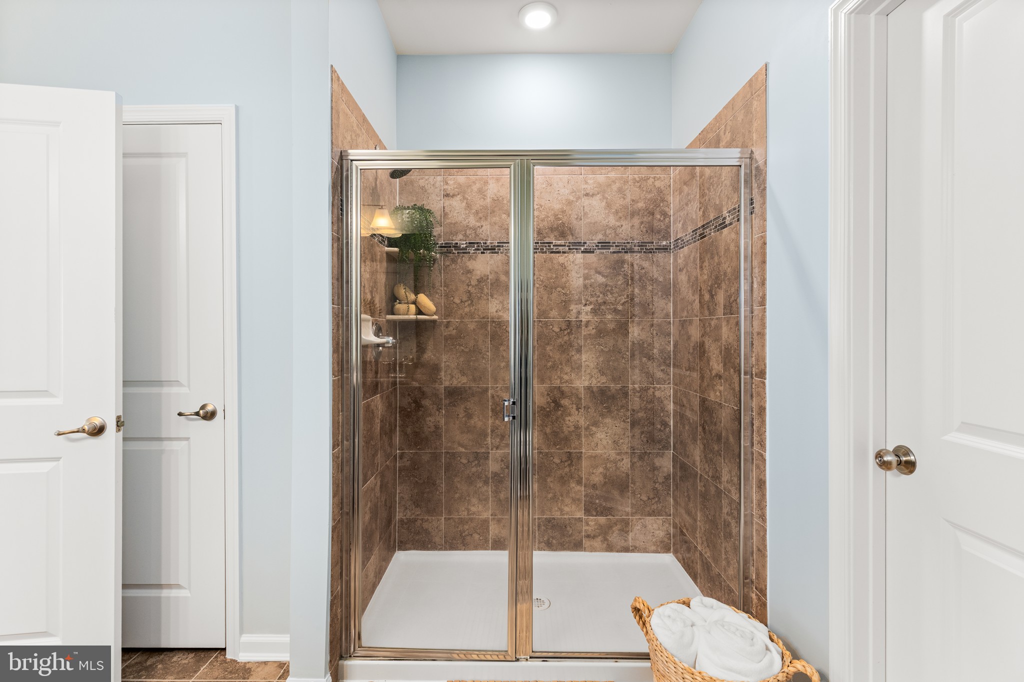 COASTAL CLUB - Residential