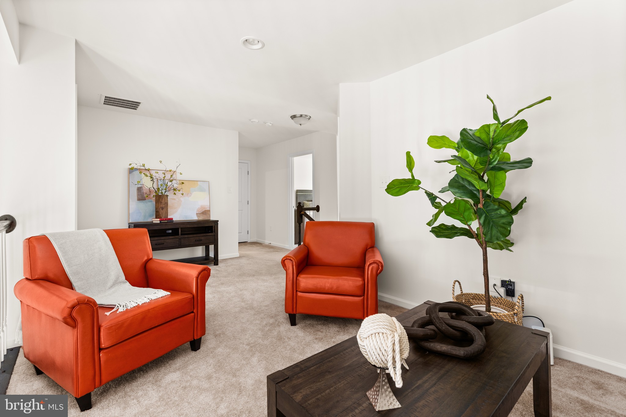 COASTAL CLUB - Residential