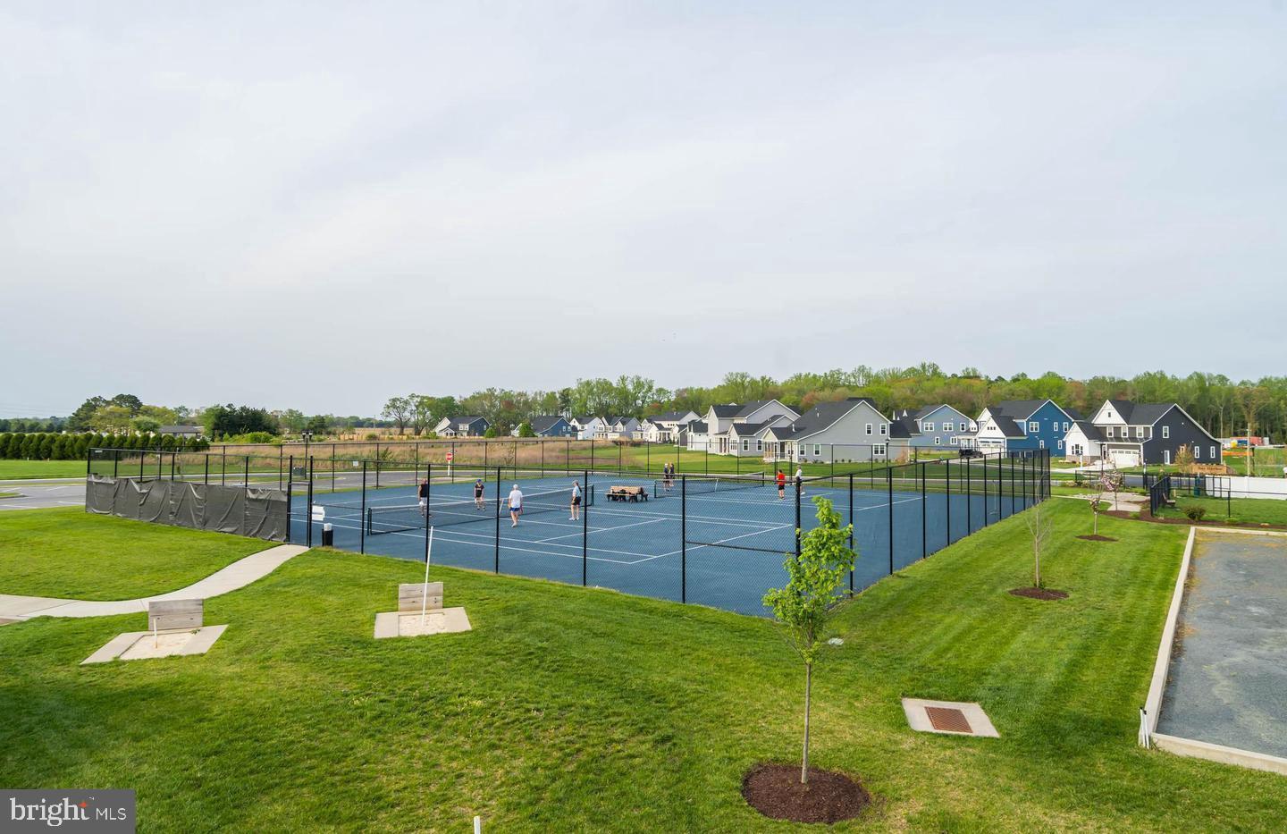 COASTAL CLUB - Residential