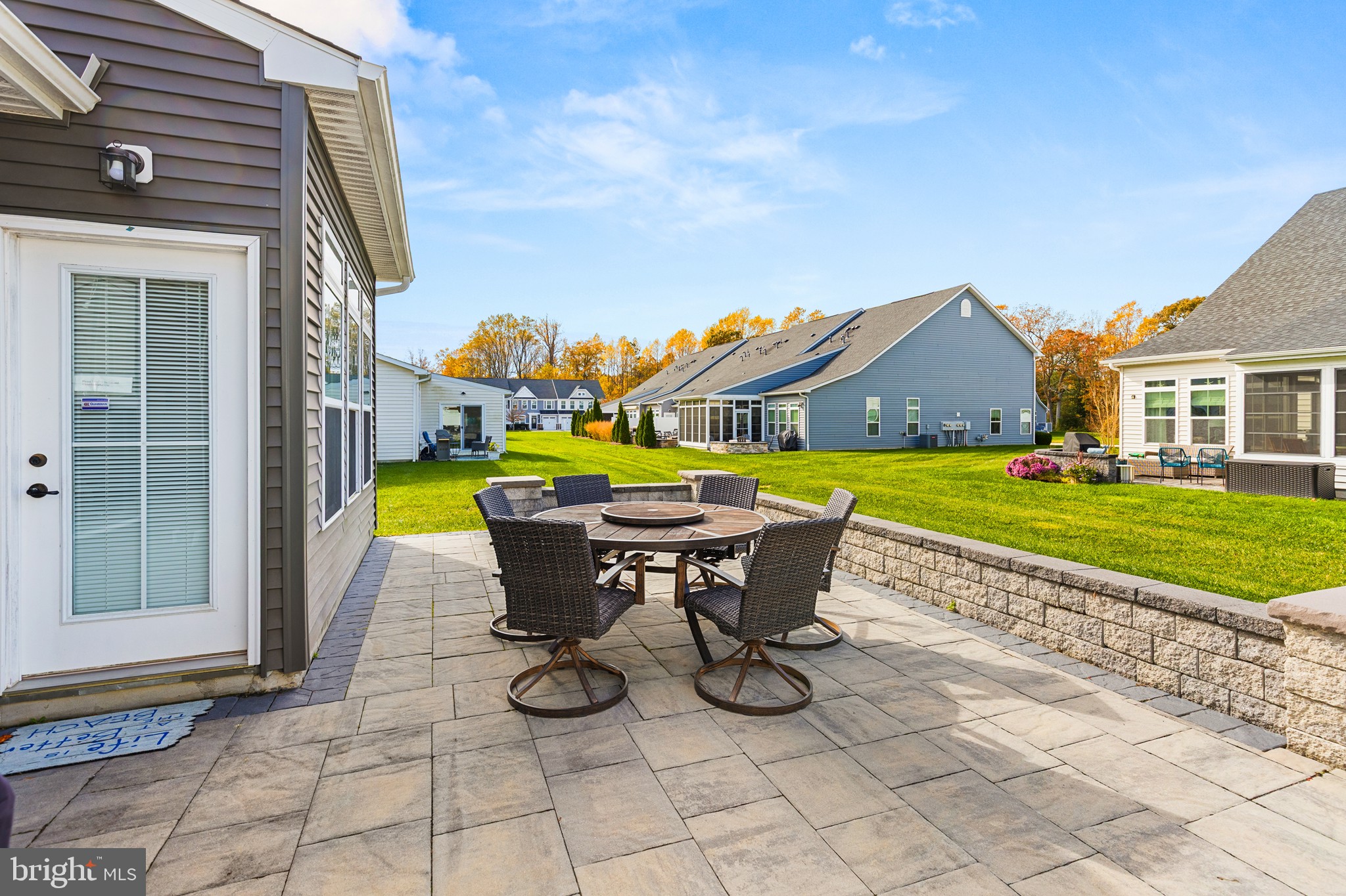 COASTAL CLUB - Residential