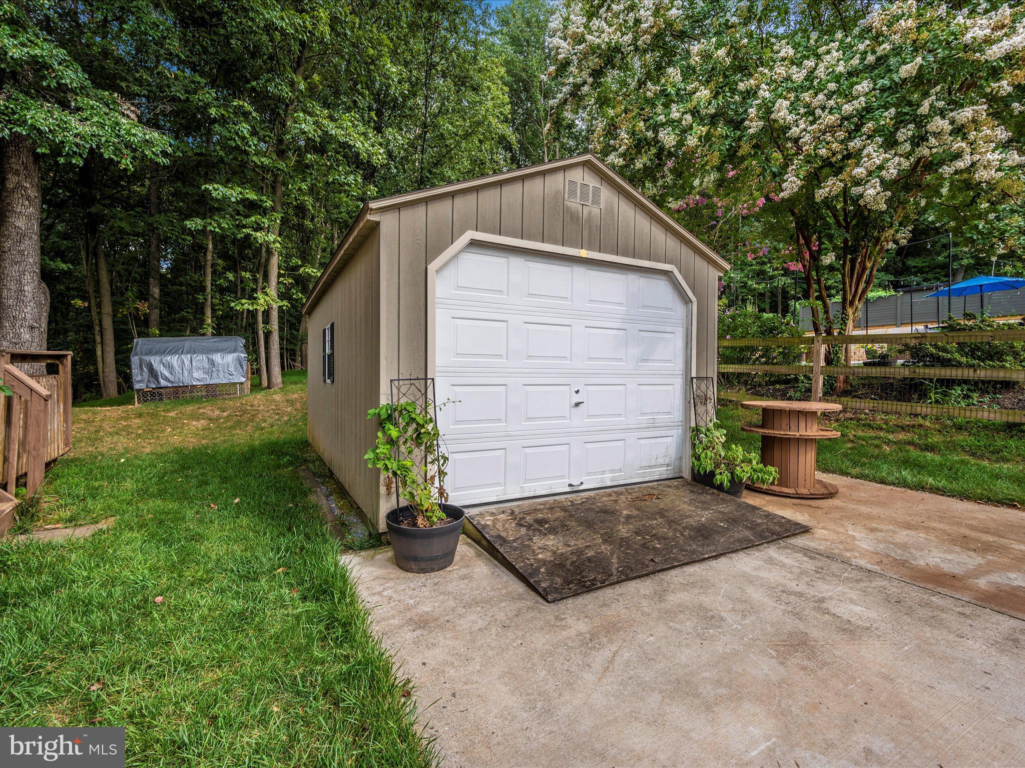 MT AIRY VILLAGE - Residential