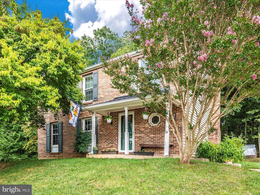 4 bedroom 2.5 bath Colonial in sought-after Mount Airy, Maryland, on a corner lot that backs to trees. The main level features an updated Kitchen with granite countertops, stainless steel appliances, breakfast bar, and opens up to the living room with a fireplace. A powder room, separate dining room, and bonus room that could be used as an office or formal sitting room.  Upstairs is a large primary bedroom with an en-suite bath,  3 additional bedrooms, and a recently updated hall bathroom—many possibilities in the lower unfinished basement, just waiting for your finishing touches. Brand new roof, storage shed, and more! Close to commuter routes and all the amenities Mount Airy has to offer! Schedule your showing today!
