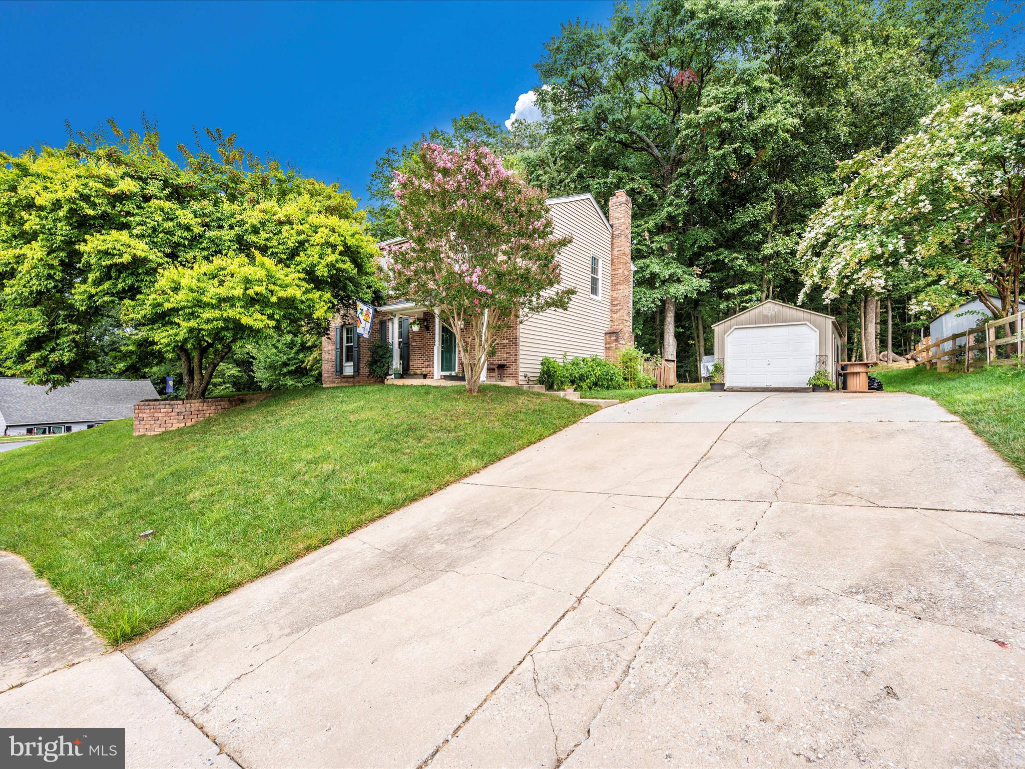 MT AIRY VILLAGE - Residential