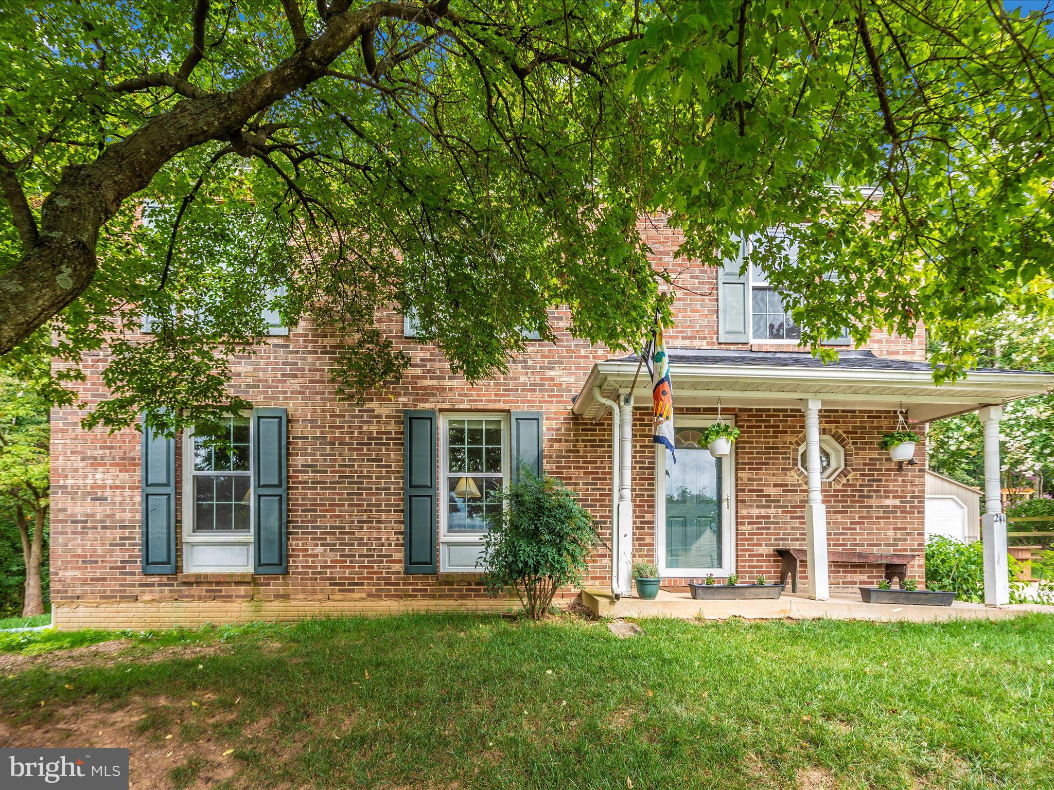 MT AIRY VILLAGE - Residential