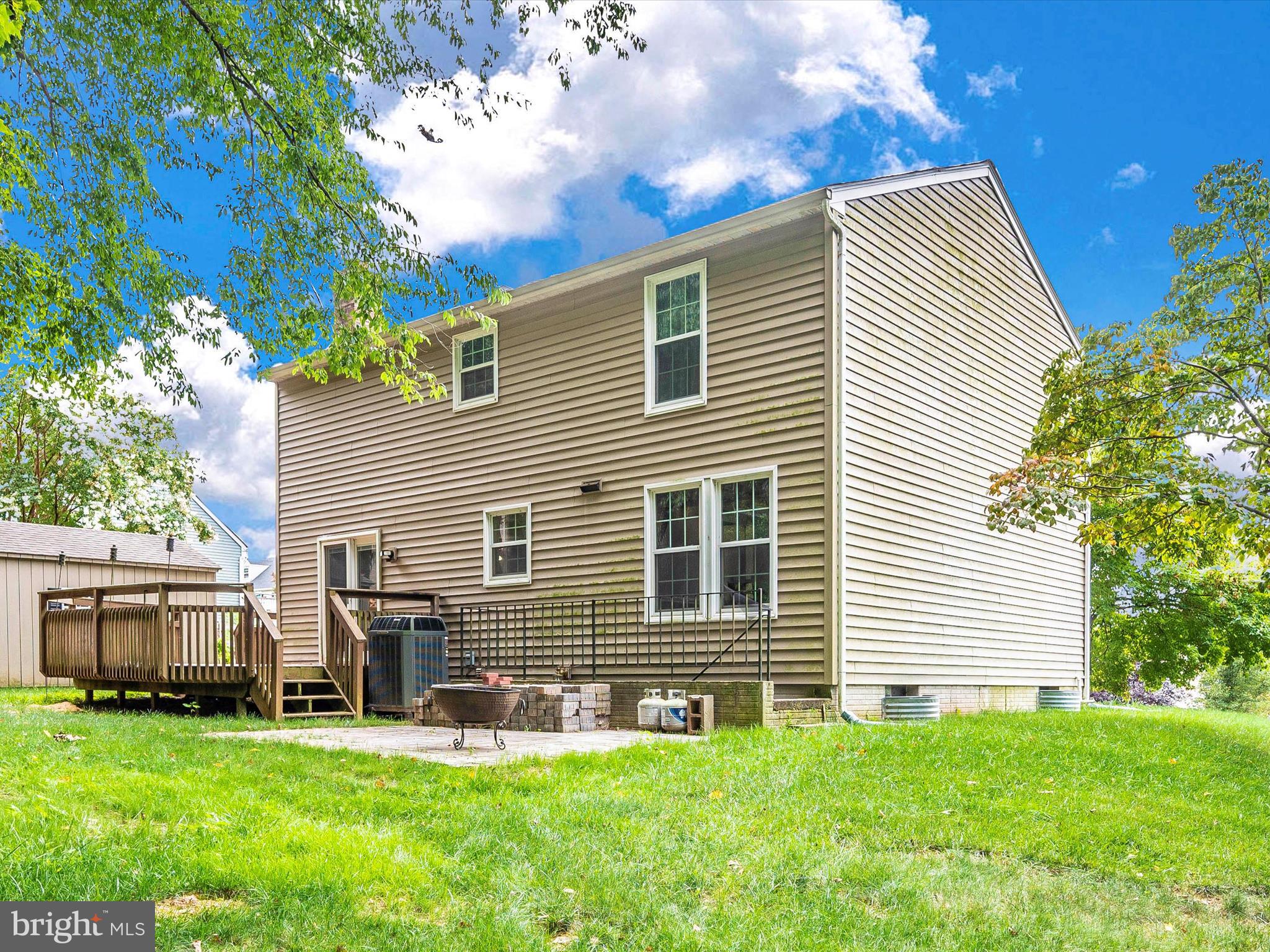 MT AIRY VILLAGE - Residential