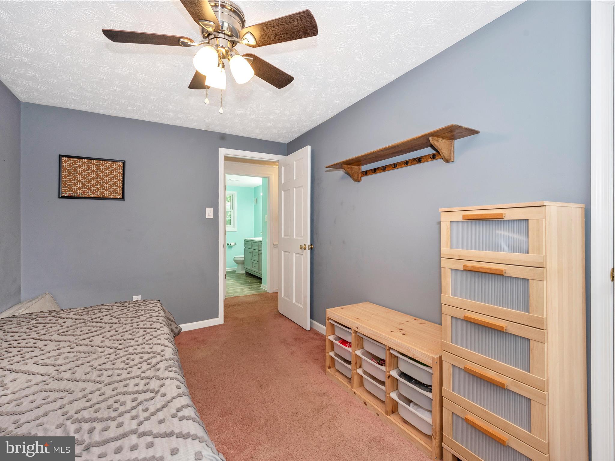 MT AIRY VILLAGE - Residential