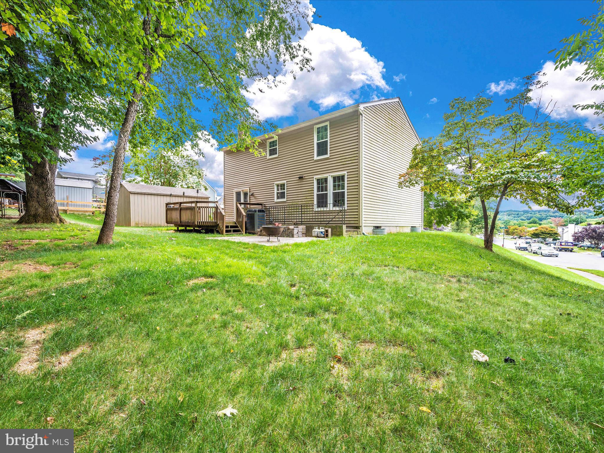 MT AIRY VILLAGE - Residential