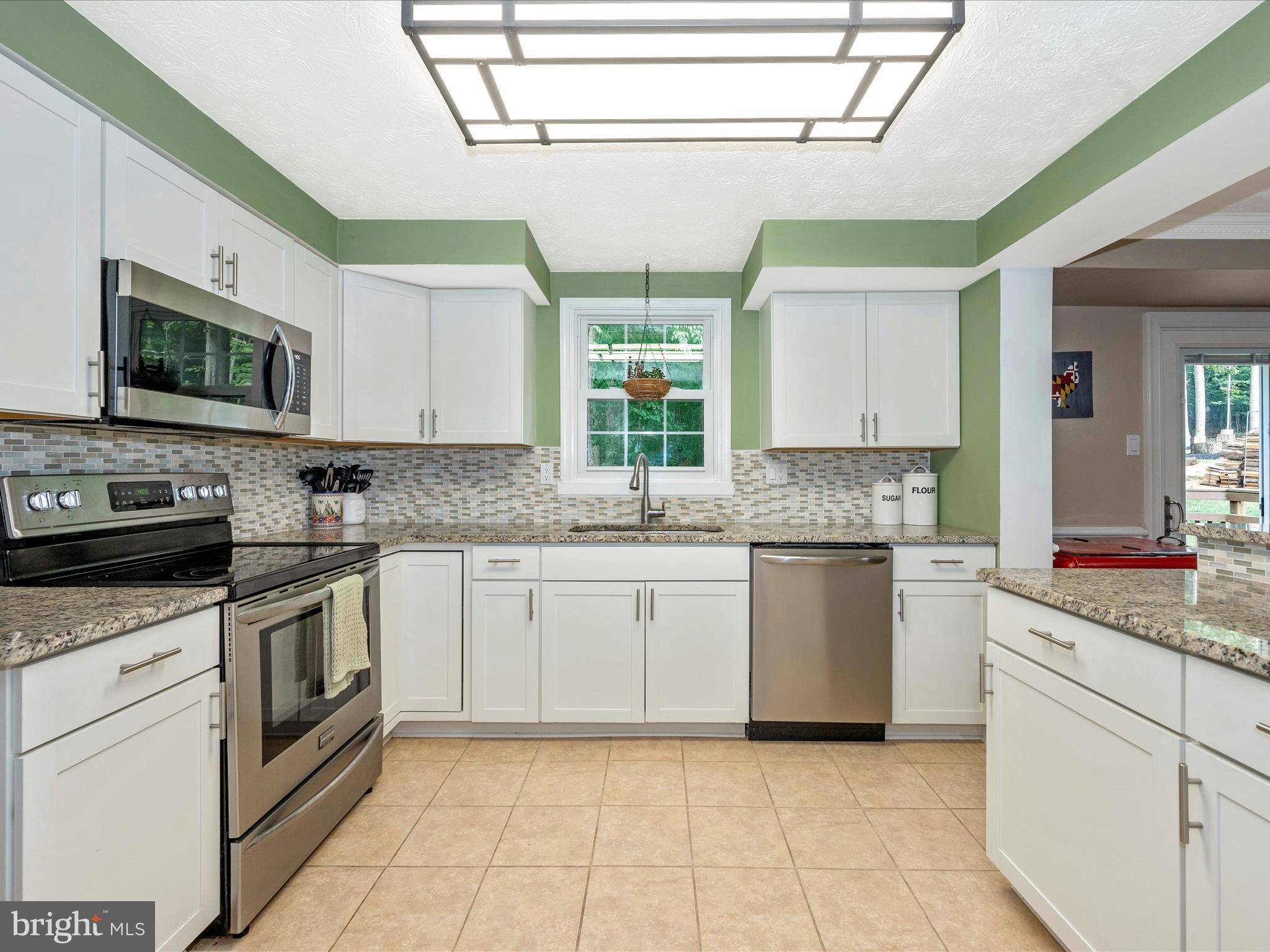 MT AIRY VILLAGE - Residential