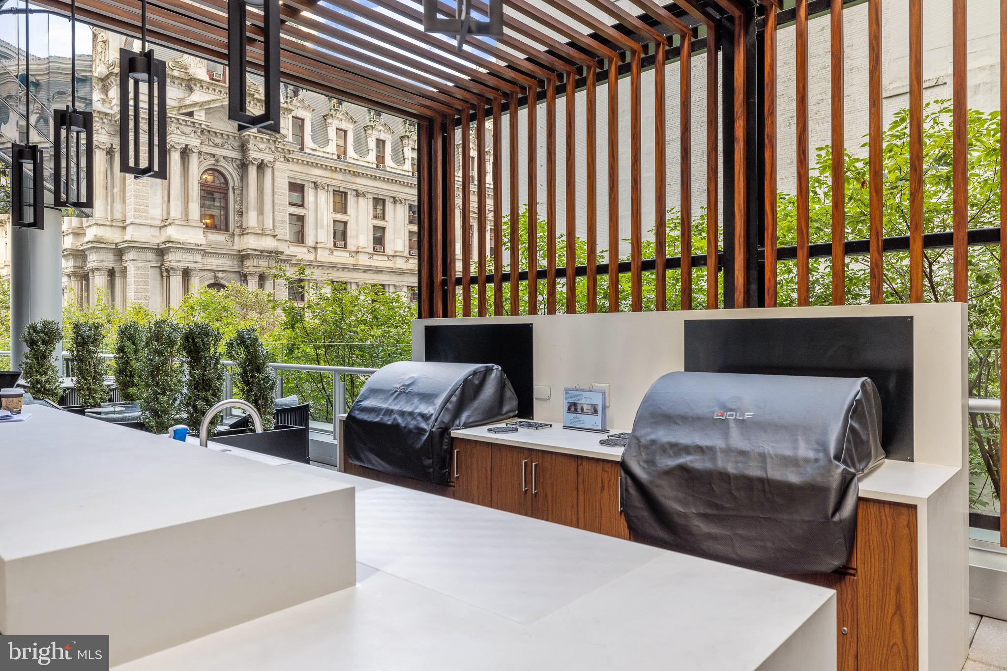 RITTENHOUSE SQUARE - Residential