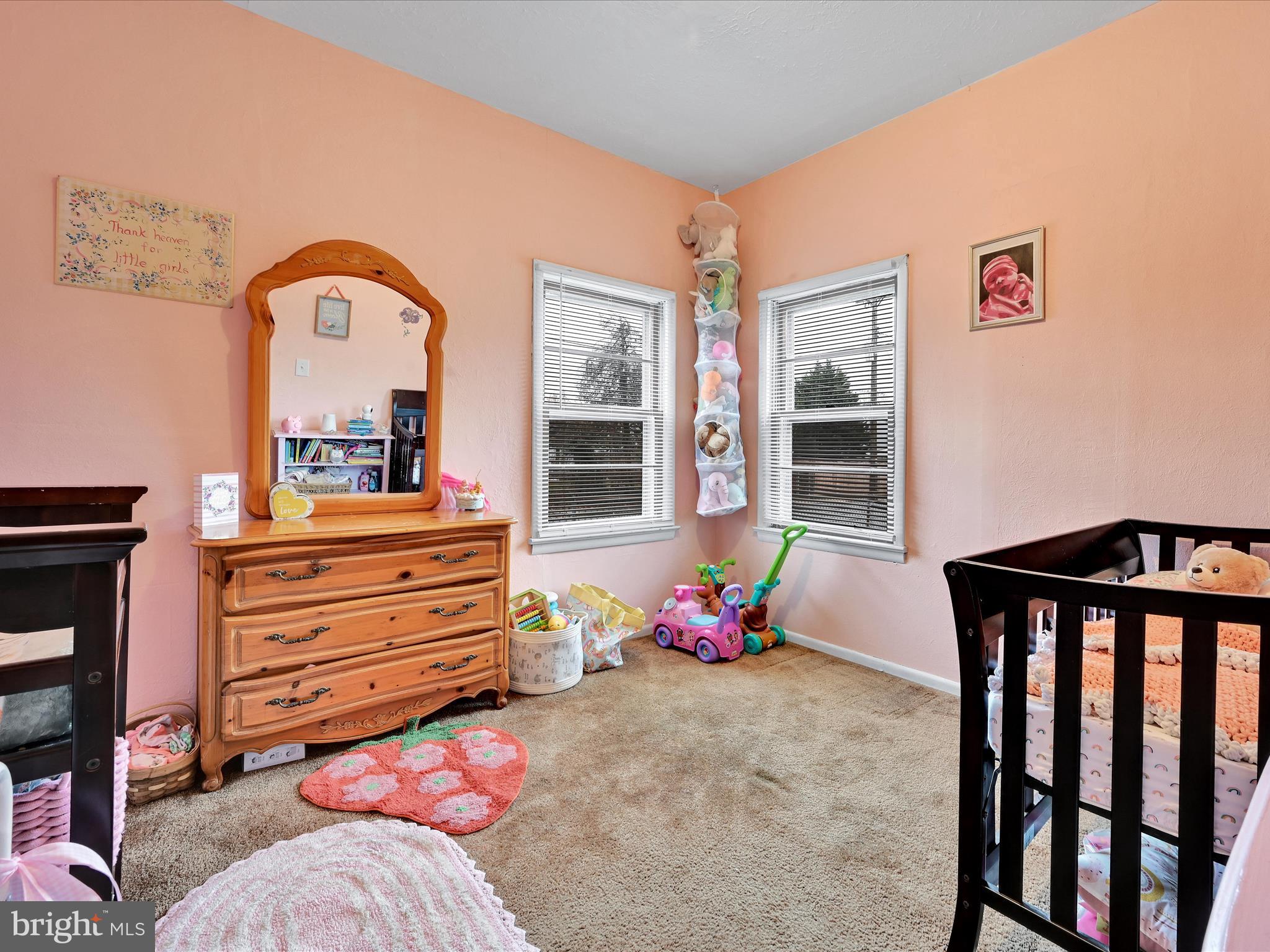 PERRYVILLE - Residential