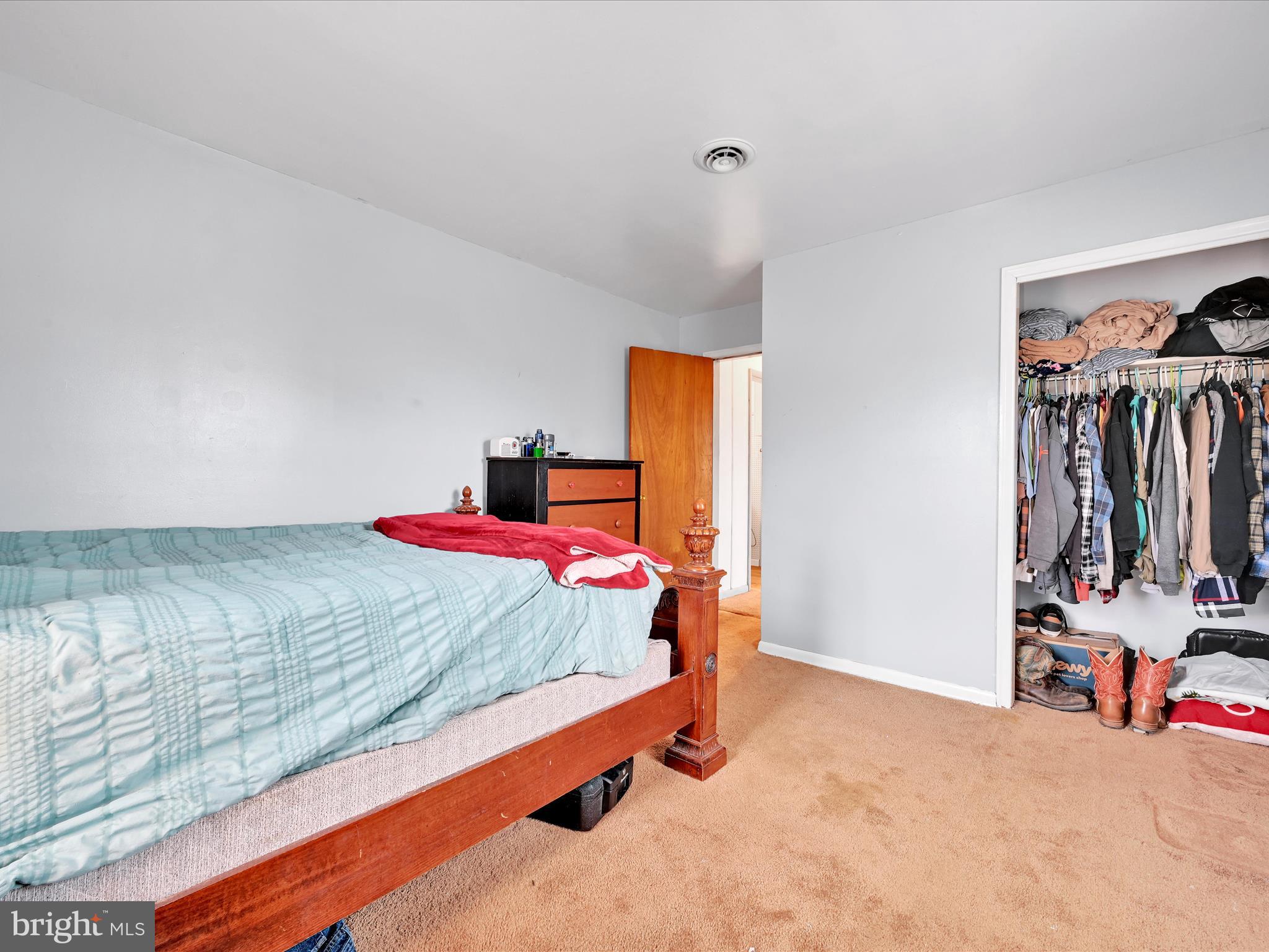 PERRYVILLE - Residential