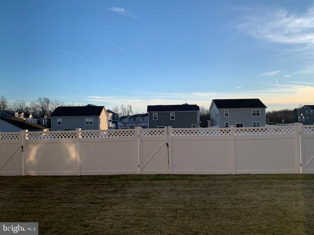 ST CHARLES - Residential