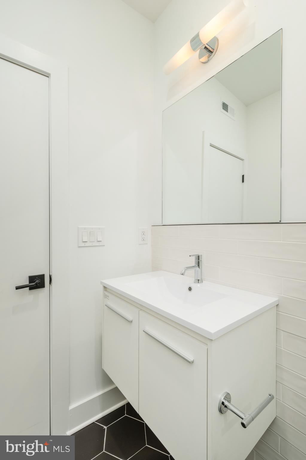 MT AIRY - Residential Income