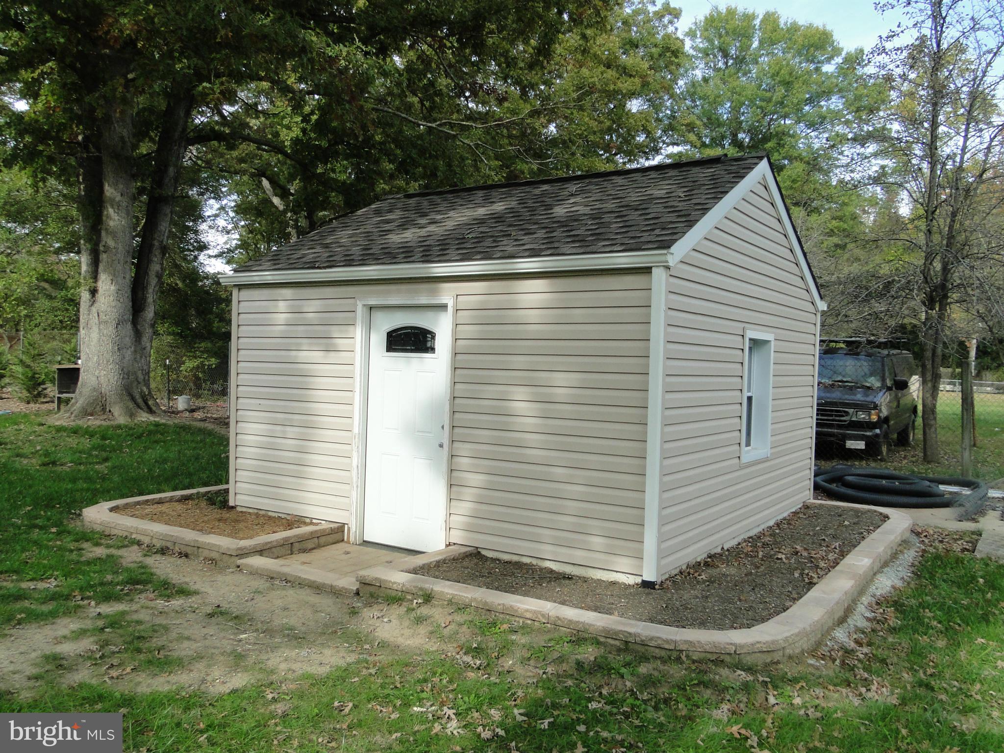 GWYNN PARK - Residential Lease