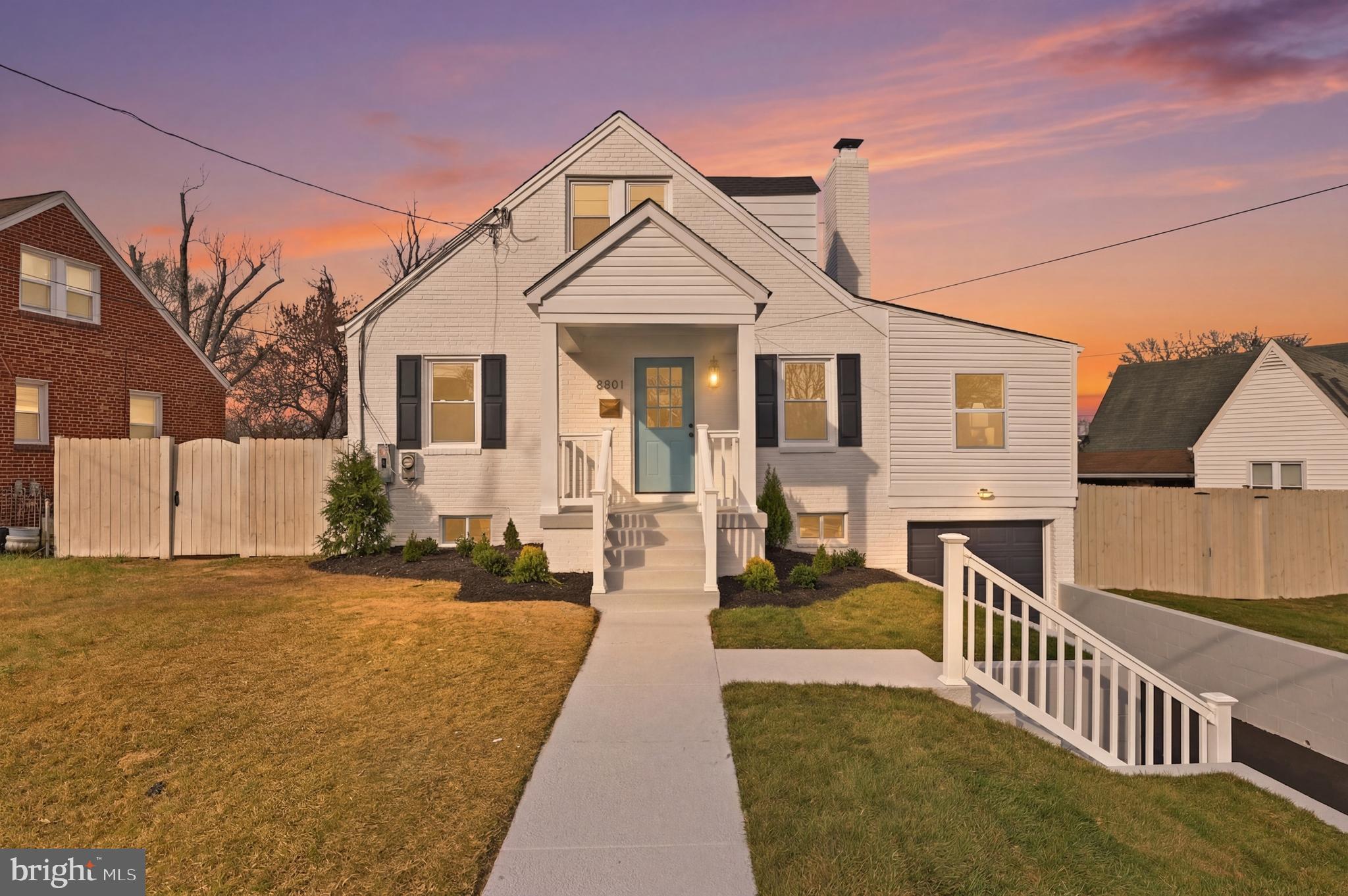PICKWICK VILLAGE - Residential