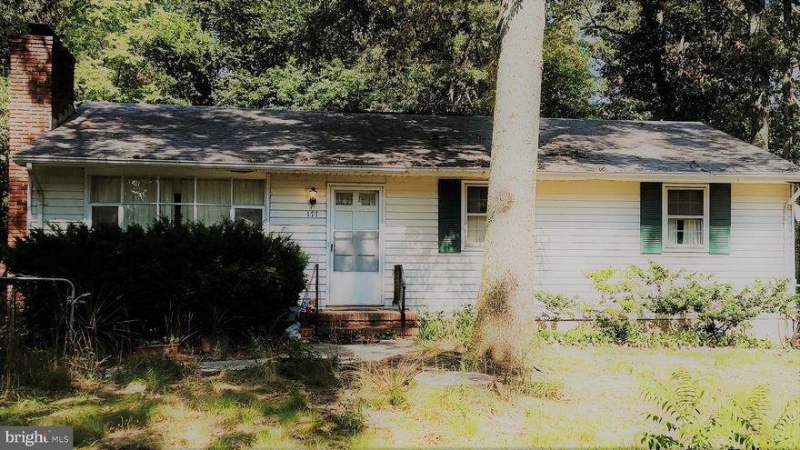 PRICE IMPROVEMENT! The value of this property is in the land.  Highly visible, prime 11.85 acre property fronting on the north bound side of Ritchie Highway/Route 2 in Severna Park. Abutting The
Earleigh Heights Fire Department and The Severna Park Post office to
the north, this property is currently zoned R1, with approximately 270
feet of frontage on Ritchie Highway. There is an existing dwelling on
the property with well and septic. The value of this property in in the
land. This property can also be purchased with 183 Ritchie Highway,
which also includes a dwelling, well and septic, on 2.02 acres. This will
add approximately 394 feet of frontage on Ritchie Highway. Possible
uses should be discussed with Anne Arundel County Planning and
Zoning. Please note that 183 will not be sold separately.
Please Make any inquires to Co-Agent Brandi Norris