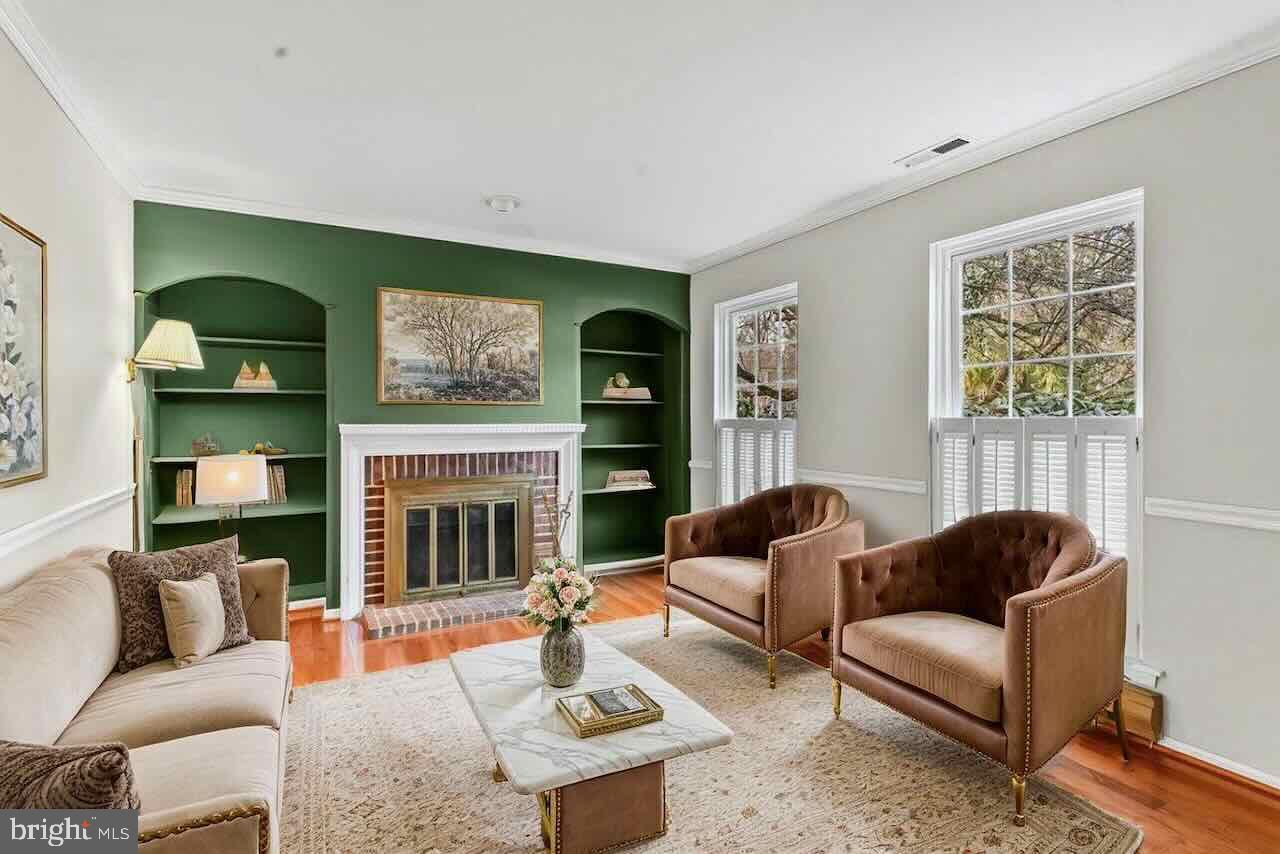 WEATHERSTONE - Residential