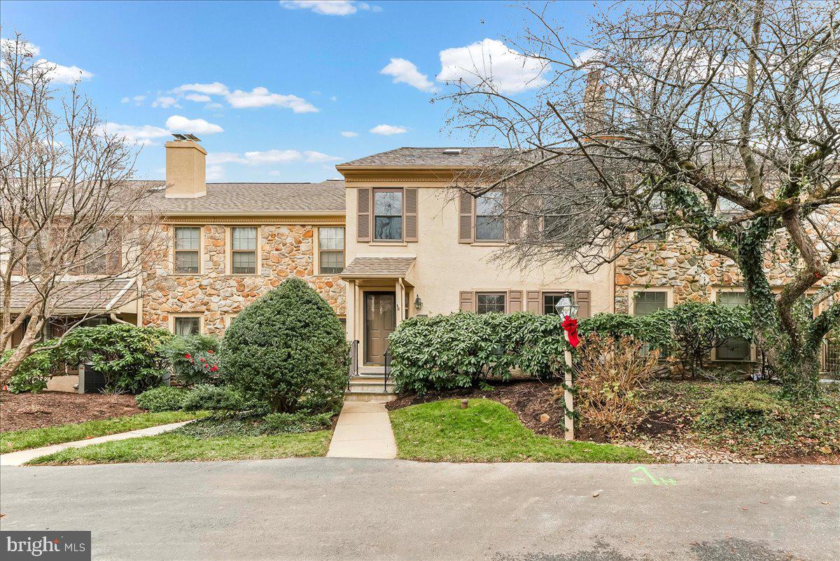 1705 WEATHERSTONE DRIVE 1705