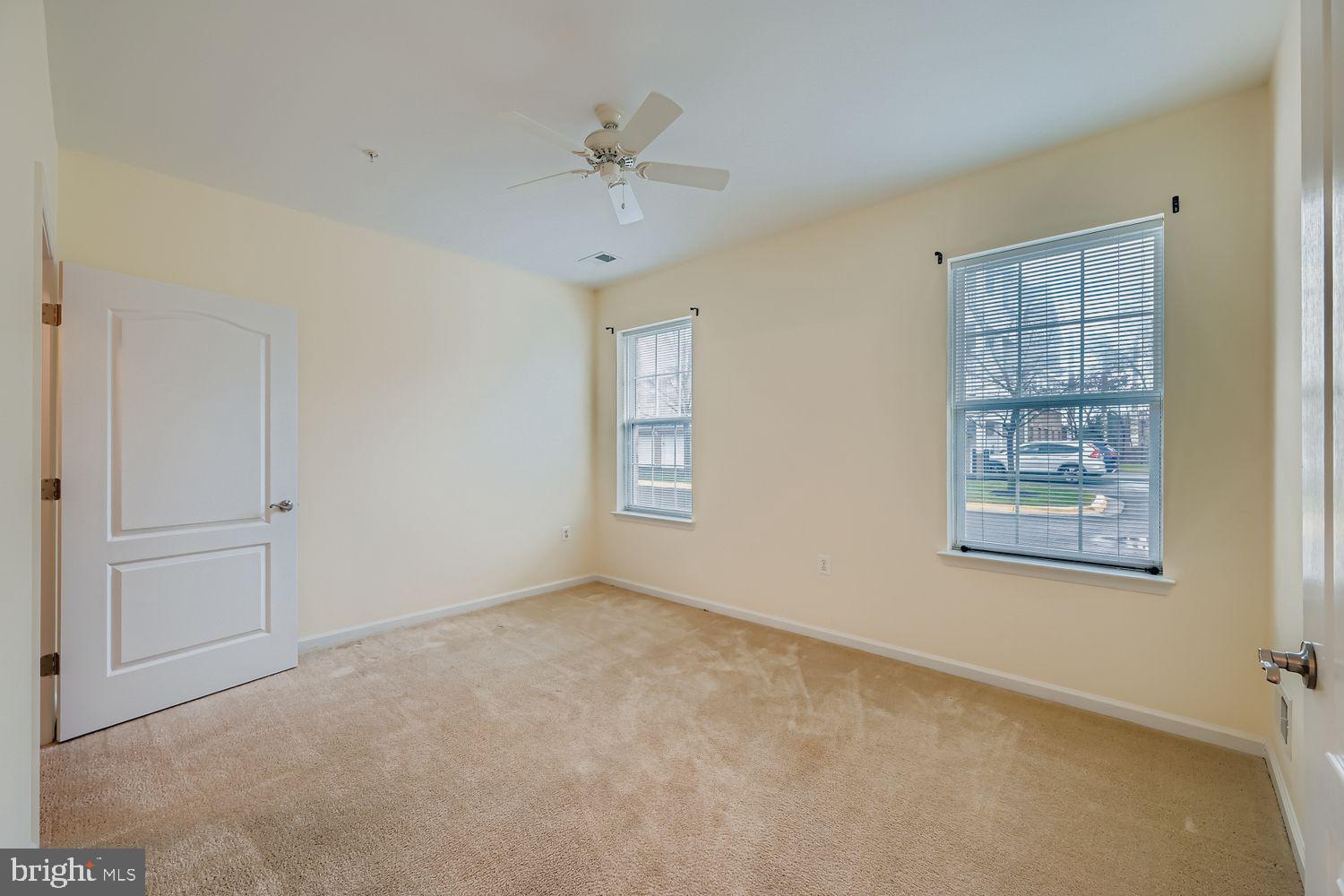 CARROLLS CREEK - Residential