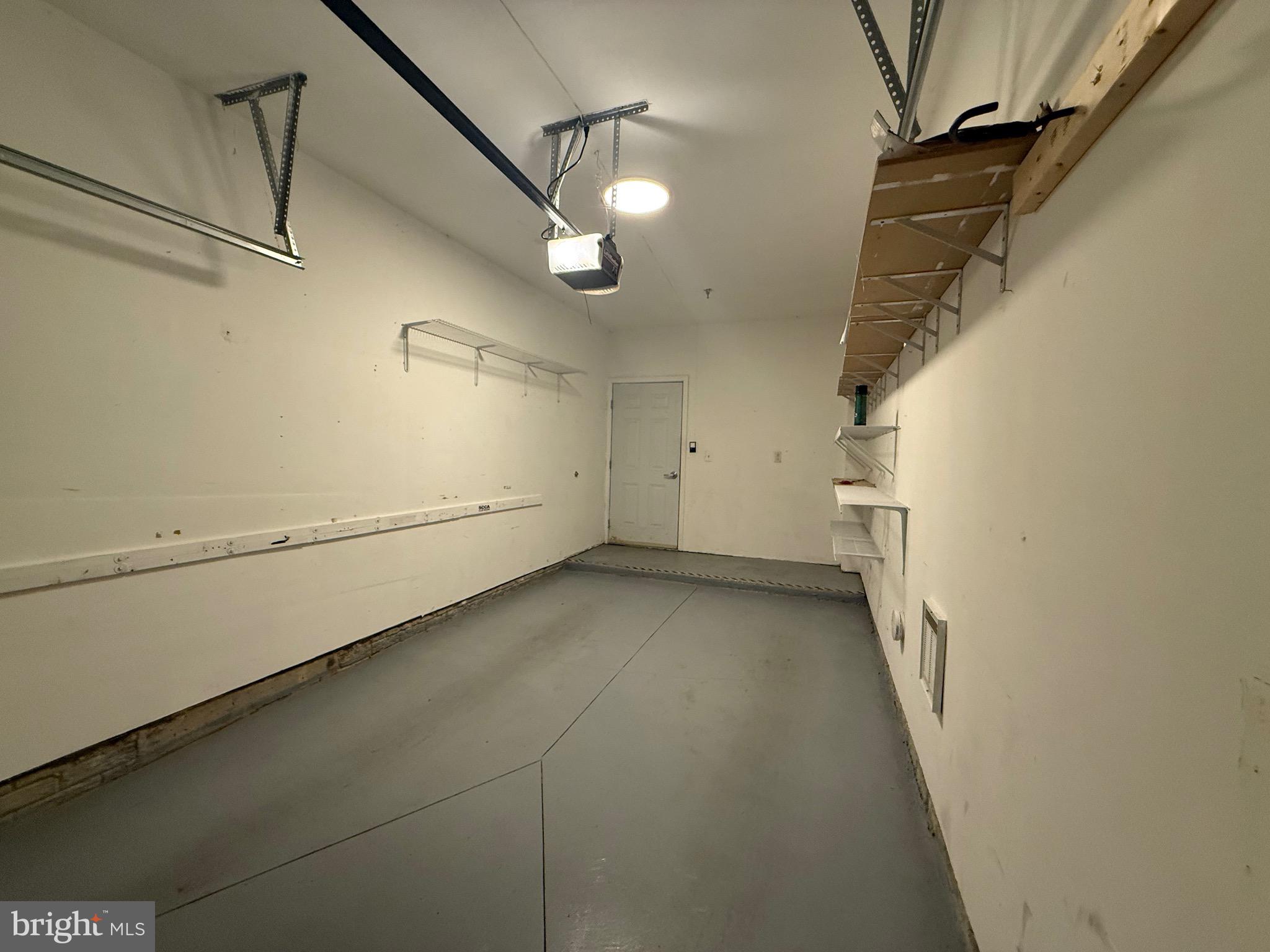 CARROLLS CREEK - Residential