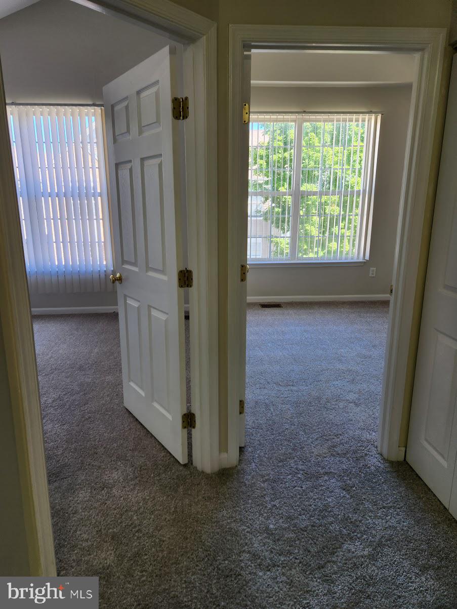 HAMPSHIRE HALL CONDO - Residential Lease