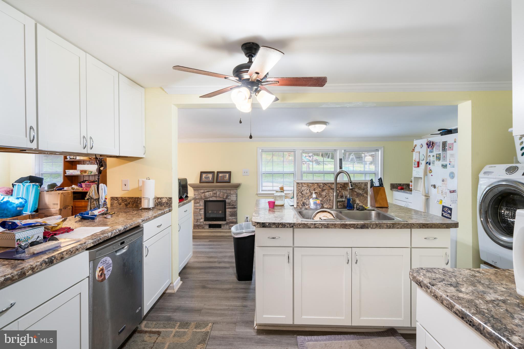 SLEEPY HILL - Residential